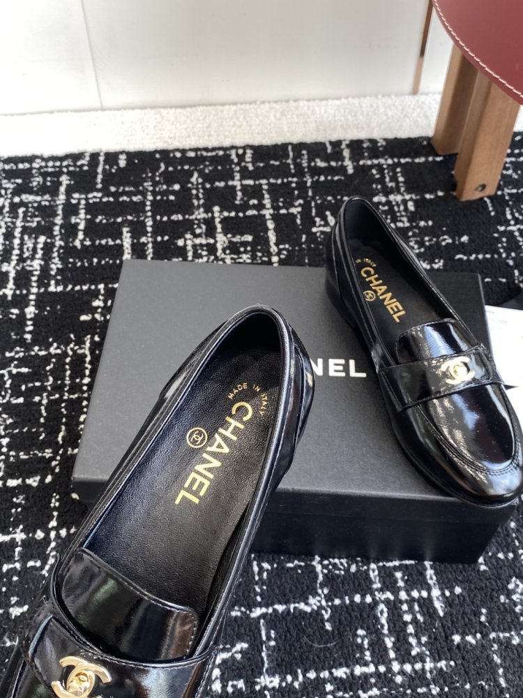 Лоферы женские фото 8