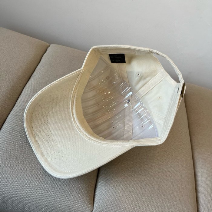 Кепка фото 8