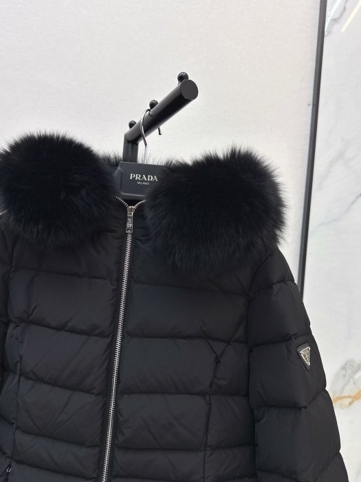 Down jacket of fox fur фото 3