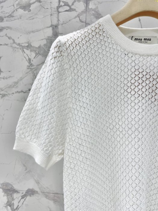 Футболка женская фото 3