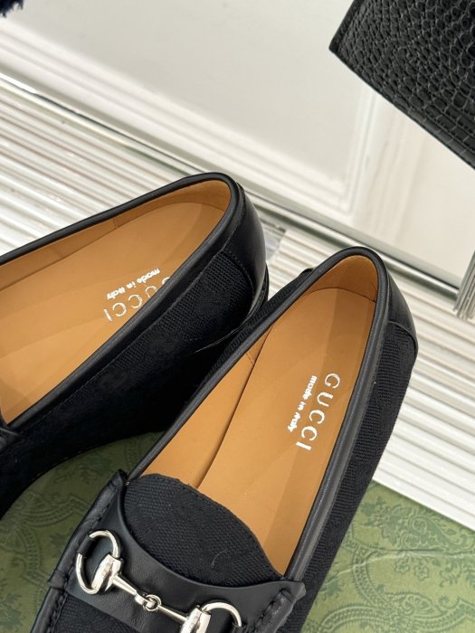 Туфли женские фото 8