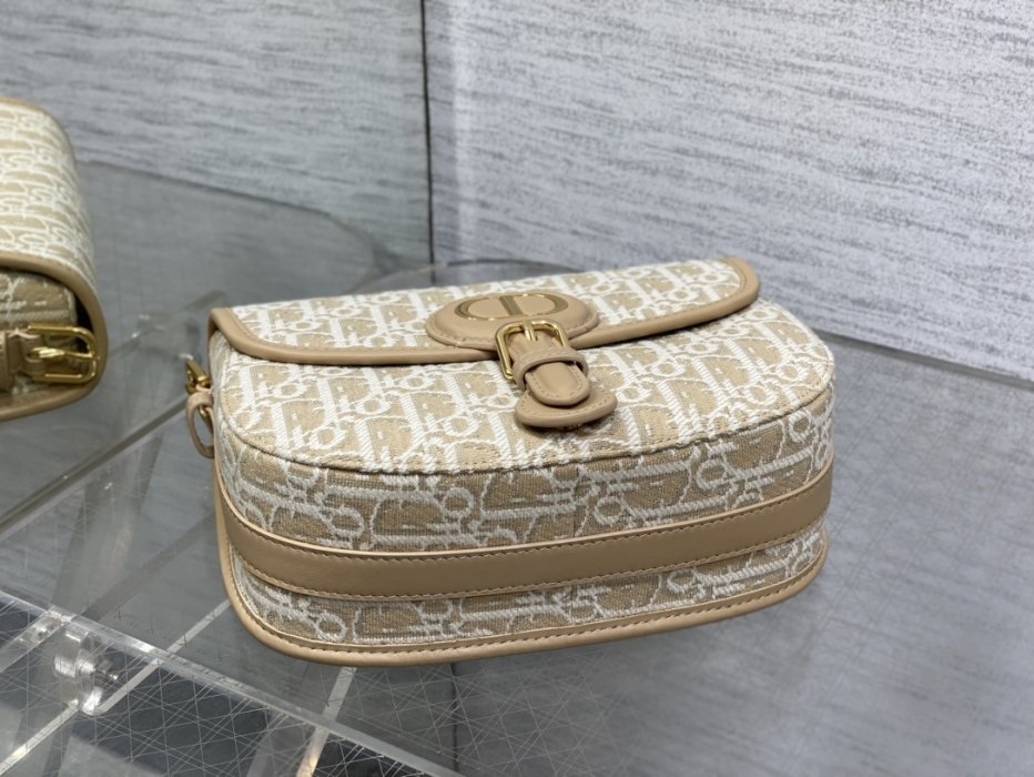 Сумка Bobby женская 22 см фото 7