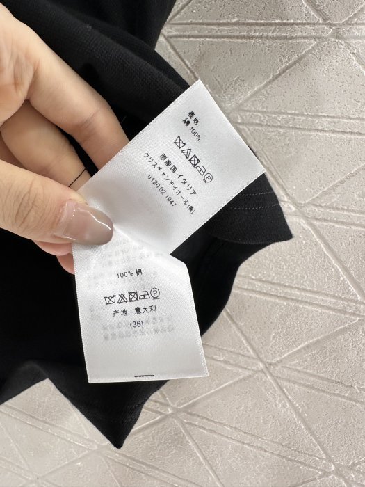 Футболка женская фото 6