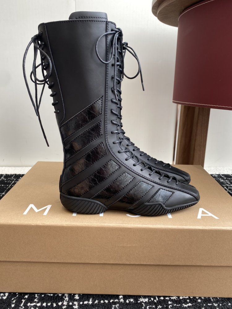 Чоботи жіночі фото 2