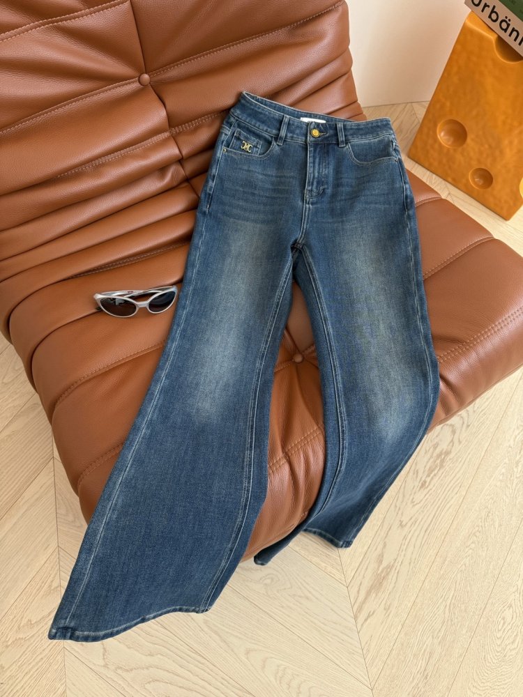 Джинси жіночі