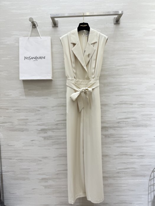 Плаття, Сукня