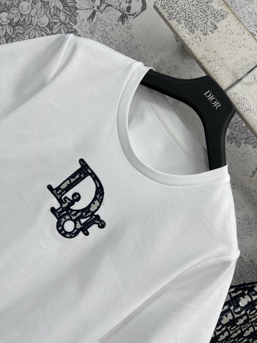 Costume female фото 2