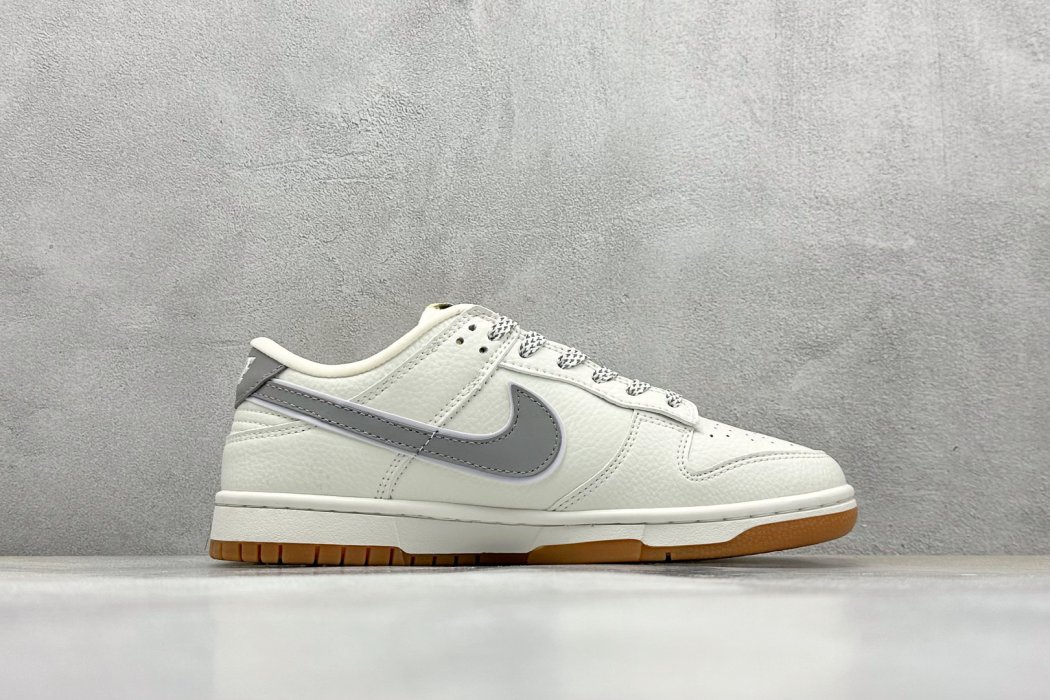 Кроссовки Supreme x Nk SB Dunk Low фото 2