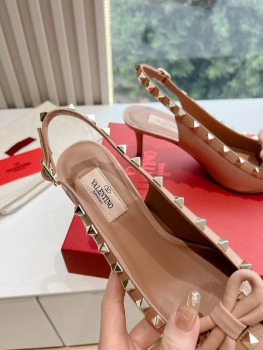 Sandals фото 8