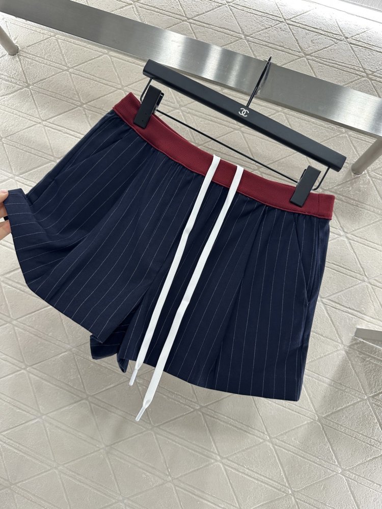 Shorts women's фото 5