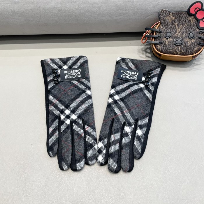 Gloves women's