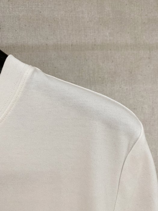 T-shirt men's фото 3