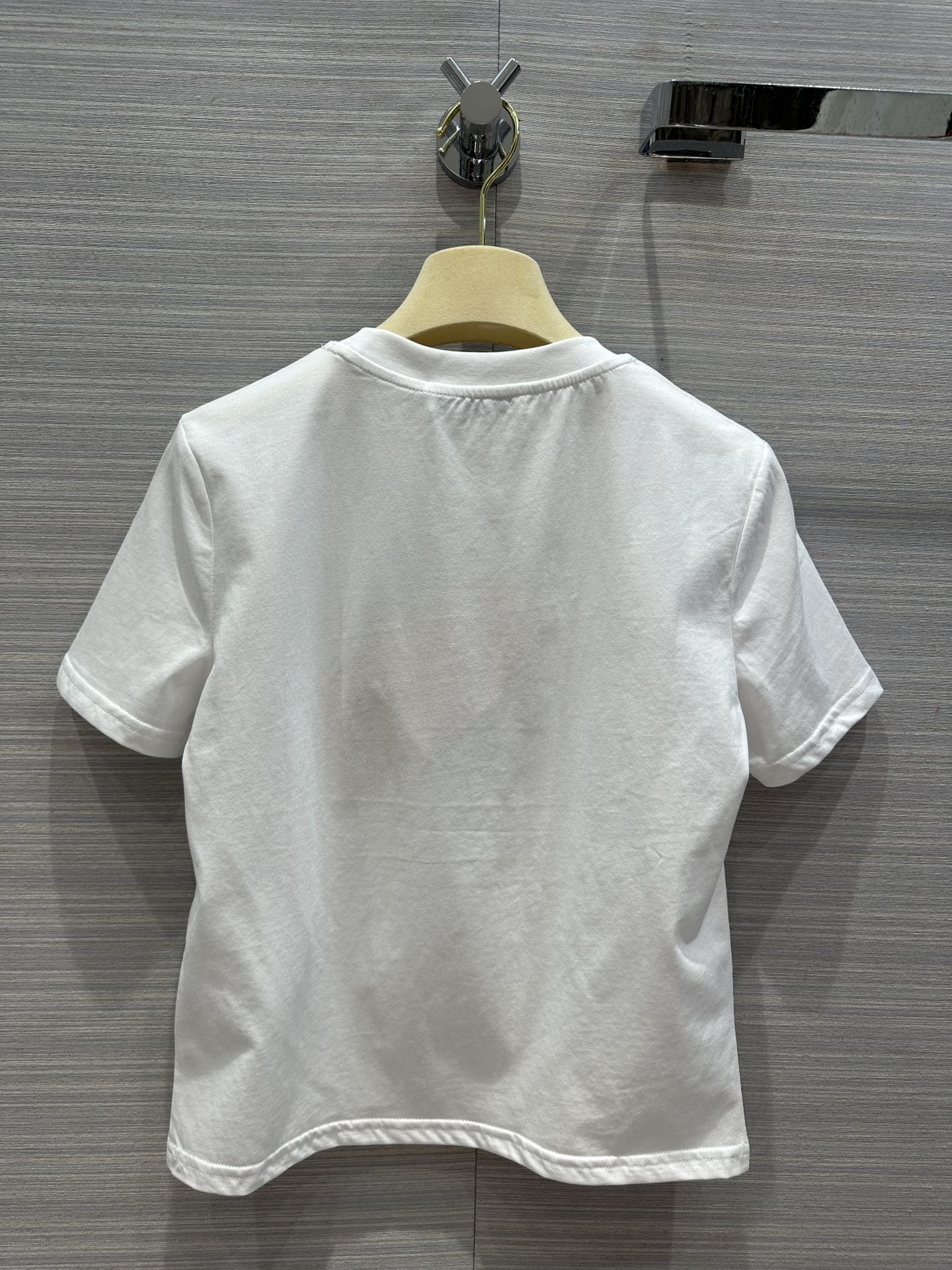 Short T-shirt фото 9