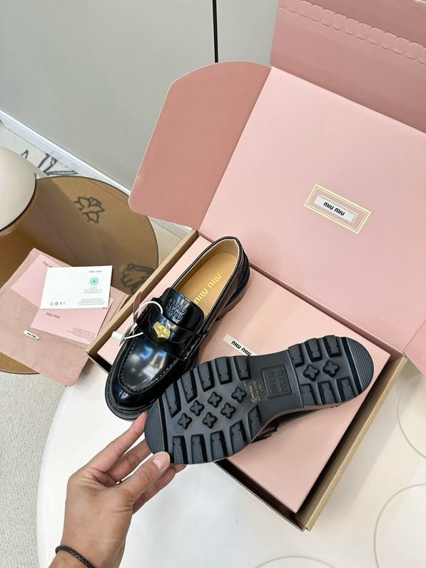 Лоферы женские на платформе фото 3