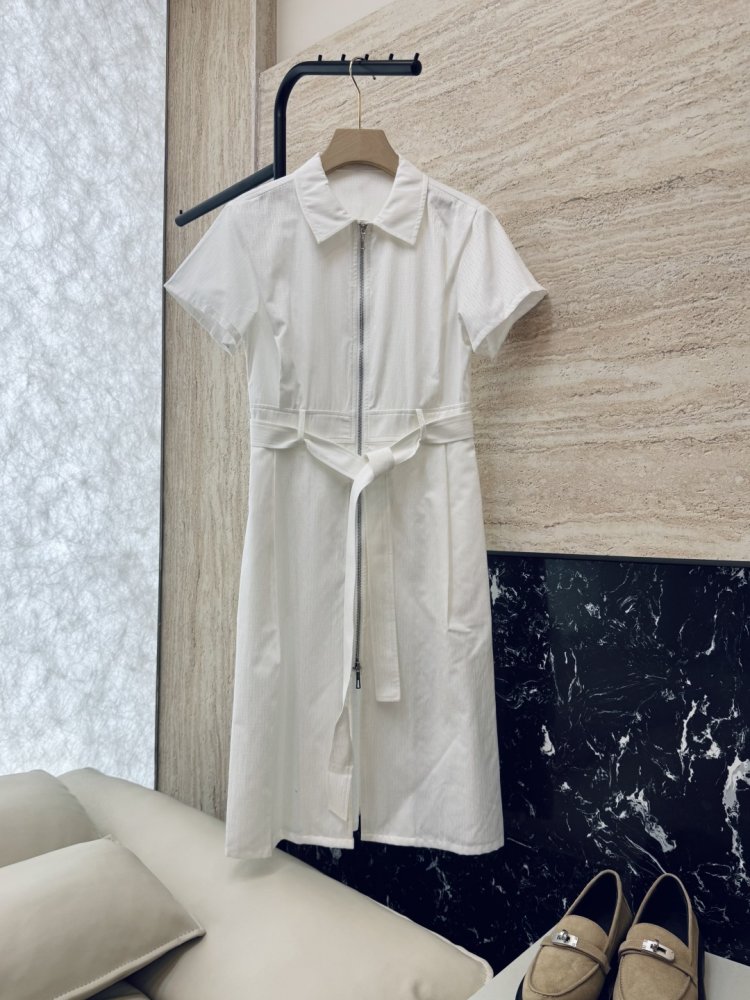 Короткий Плаття, Сукня на блискавки з темним візерунком