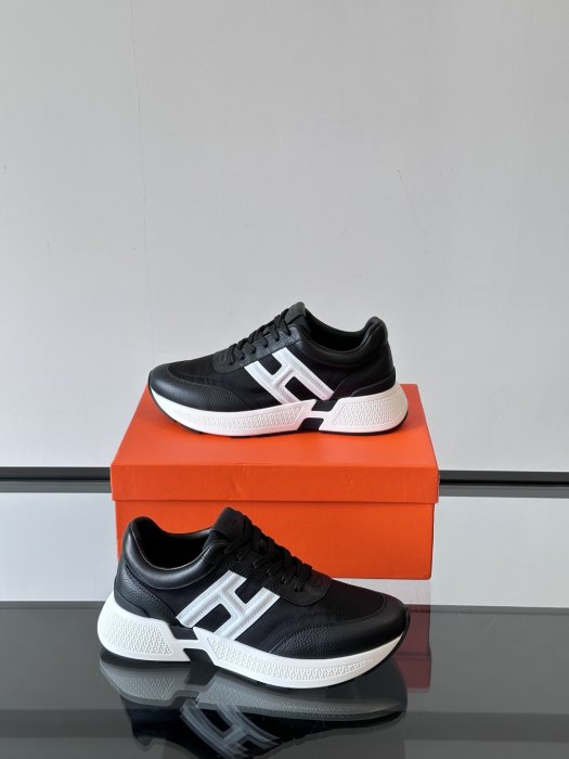 Кросівки чоловічі фото 4