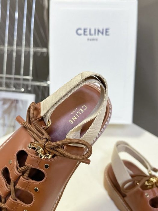 Сандалии женские фото 7