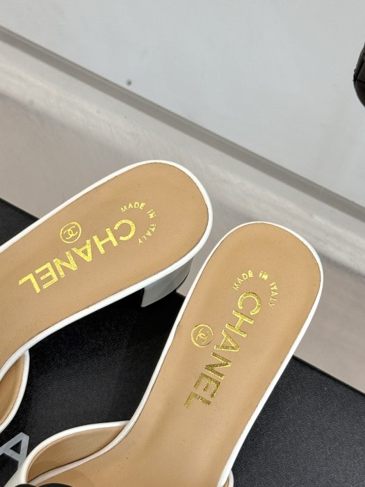 Босоножки фото 8