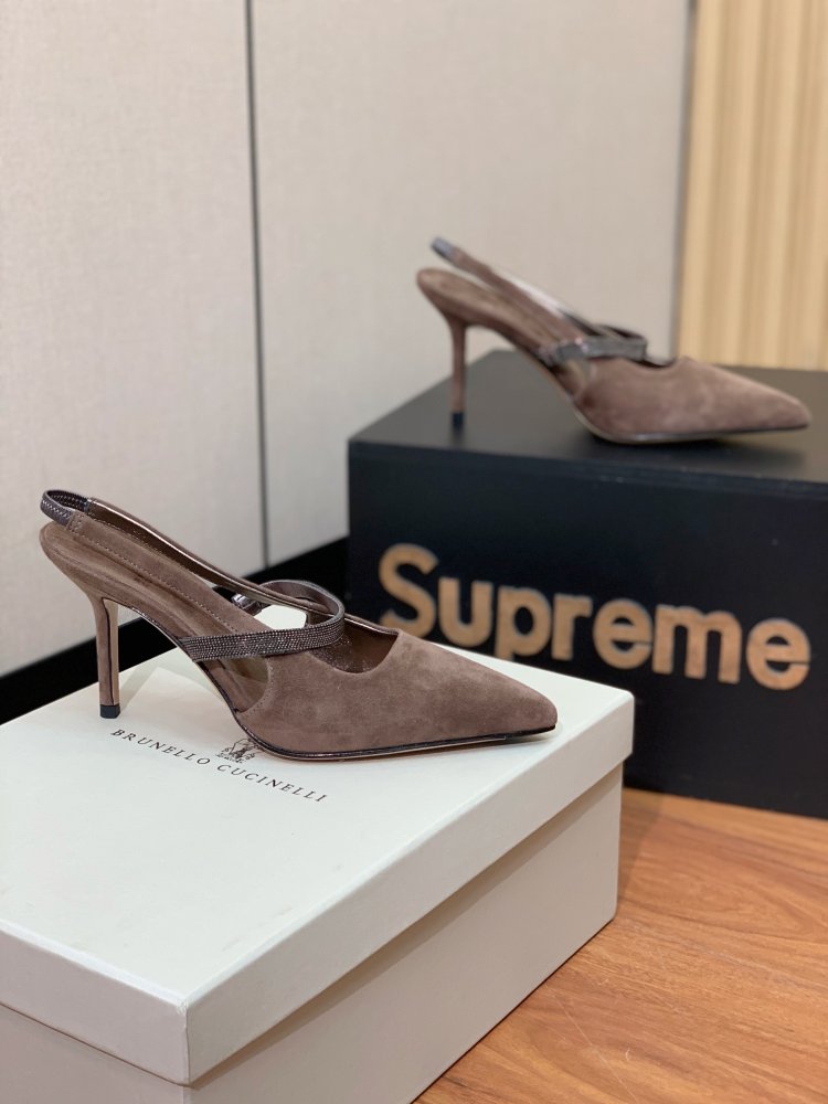 Босоножки фото 9