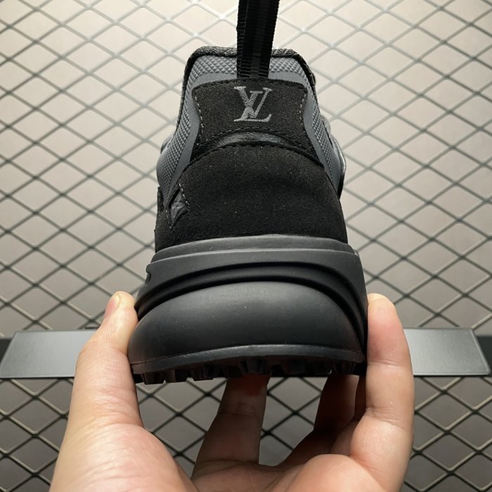 Кроссовки LV Runner Tatic фото 2