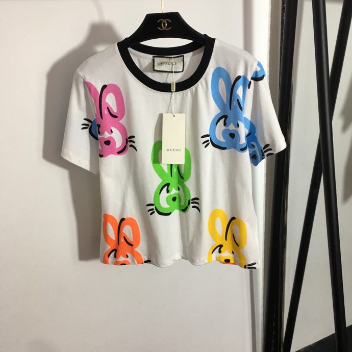 T-shirt women's