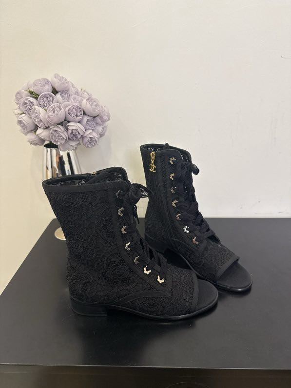 Ботинки женские