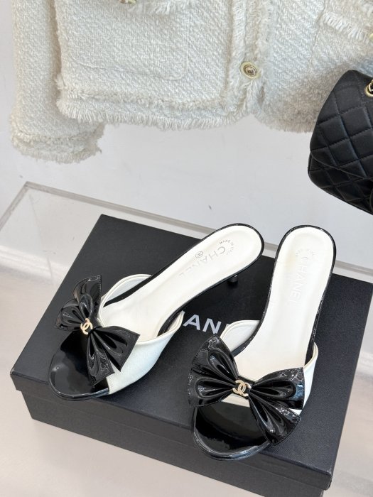 Босоножки фото 2