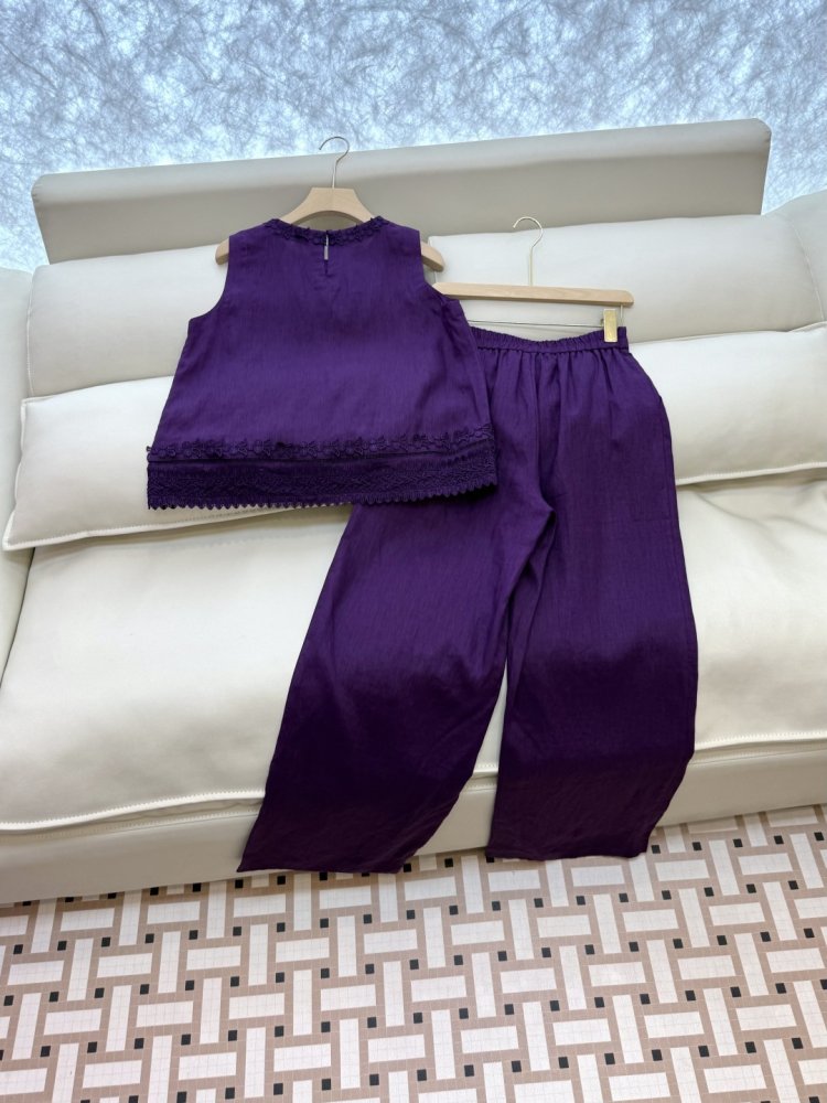 Костюм женский фото 4