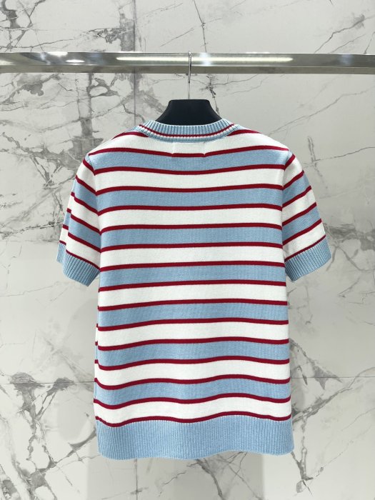 T-shirt women's фото 9