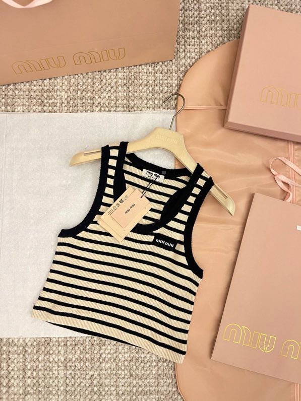 Майка женская