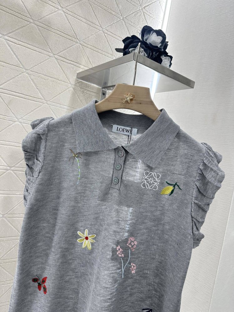 T-shirt women's фото 7