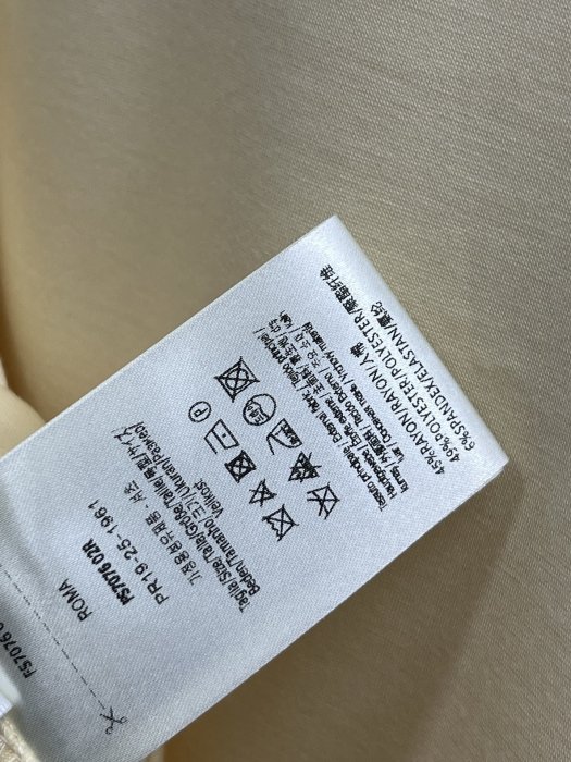 Costume female фото 9