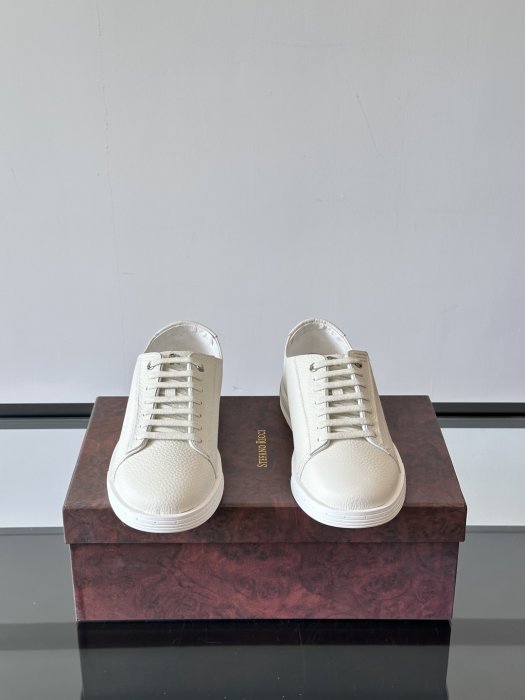 Кроссовки фото 2