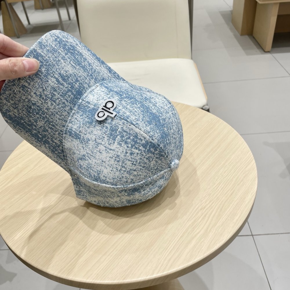 Кепка фото 7