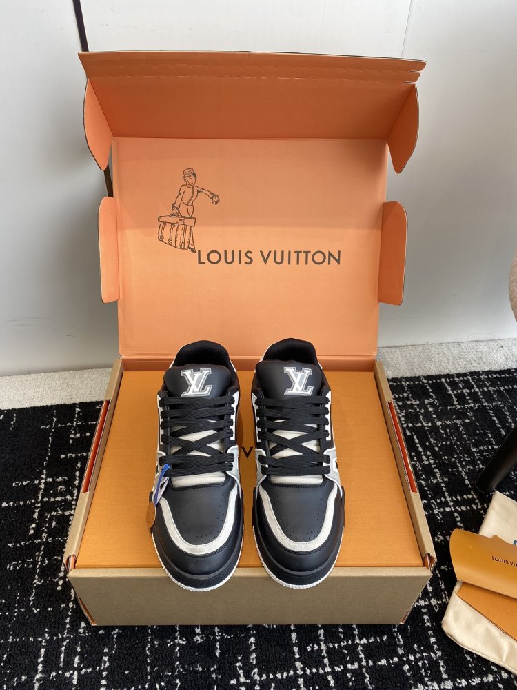 Кроссовки LV Trainer