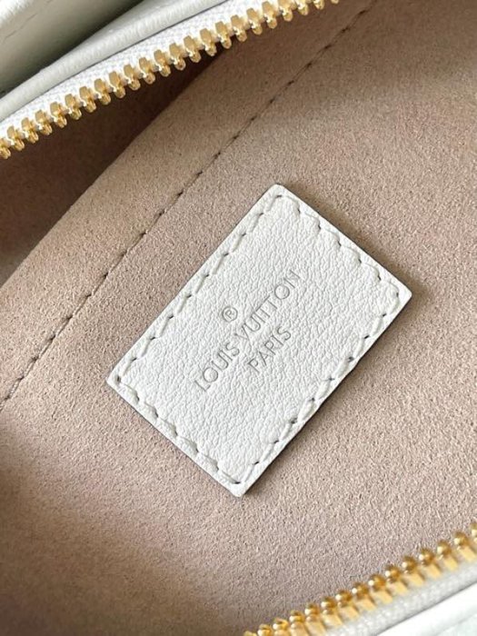 Сумка женская OnTheGo East West M11274 25 см фото 3