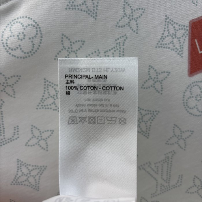 T-shirt women's фото 9