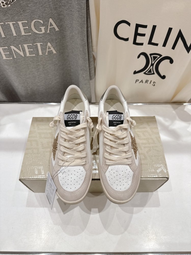 Кроссовки женские Golden Goose