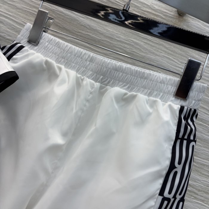 Костюм жіночий фото 7