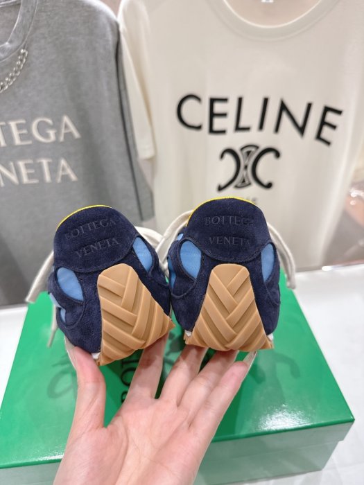 Кроссовки фото 8