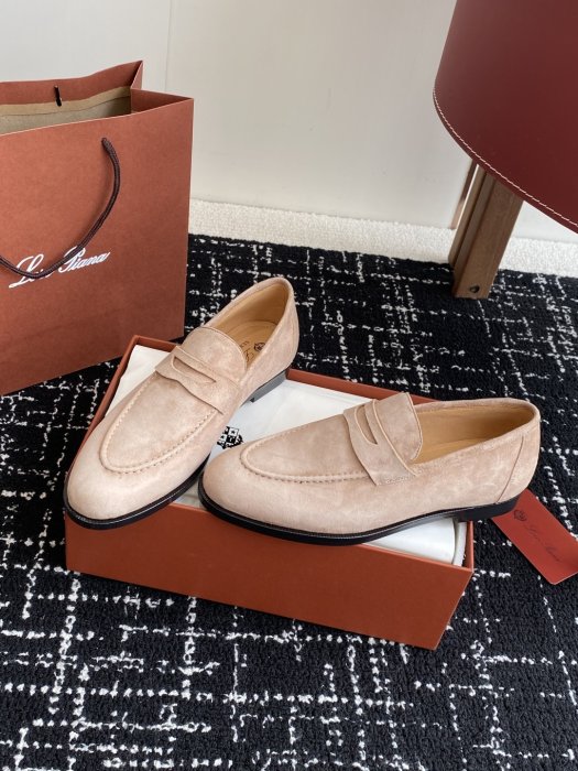 Туфли женские фото 3