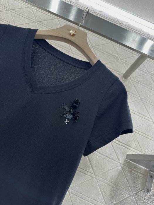 T-shirt women's фото 7