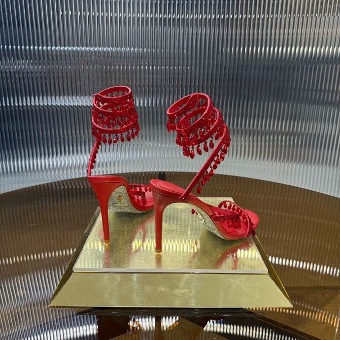 Босоножки фото 8