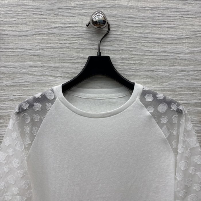 Футболка жіноча фото 2