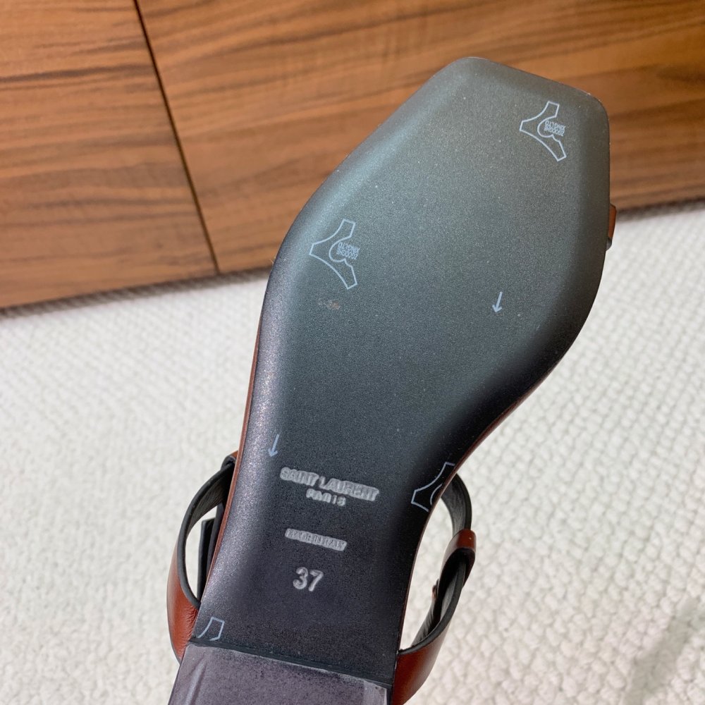 Сандалии женские фото 8