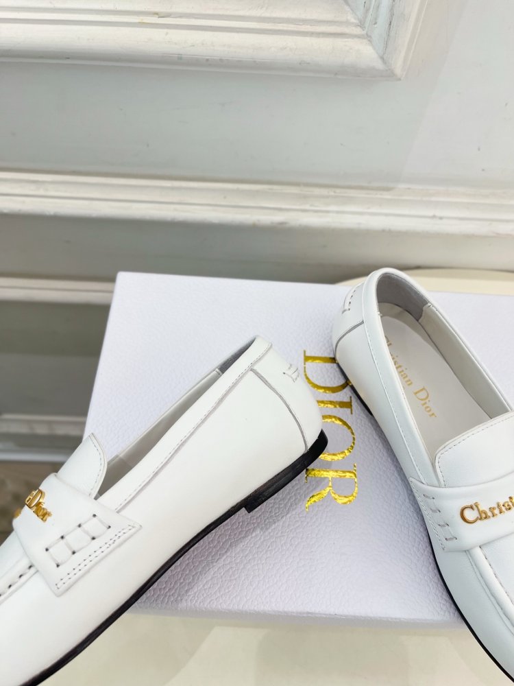 Лоферы женские фото 8