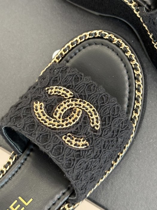 Босоножки фото 7