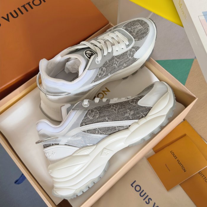 Sneakers фото 4