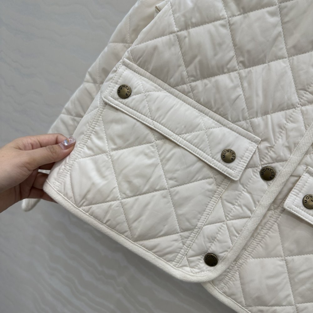 Куртка жіноча фото 6