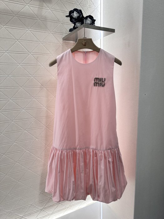 Плаття, Сукня